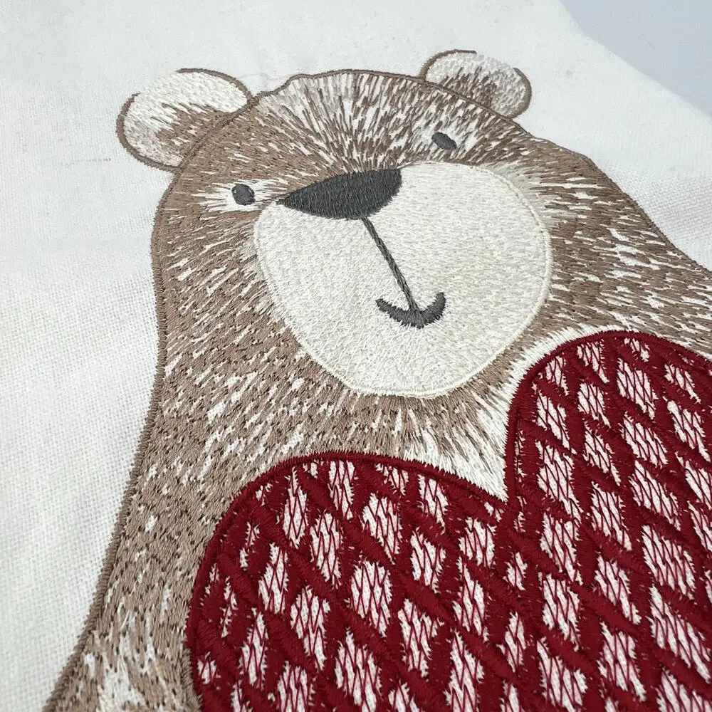 Nicole Miller Valentine's Day 2 Kitchen Towels Hearts Bear Red White Pom Poms
